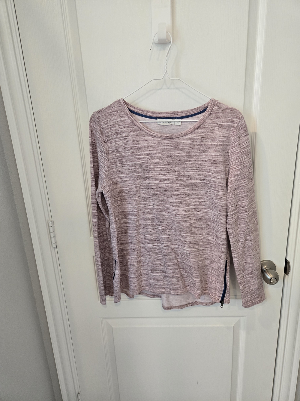 Heathered Mauve Long Sleeve Knit Top